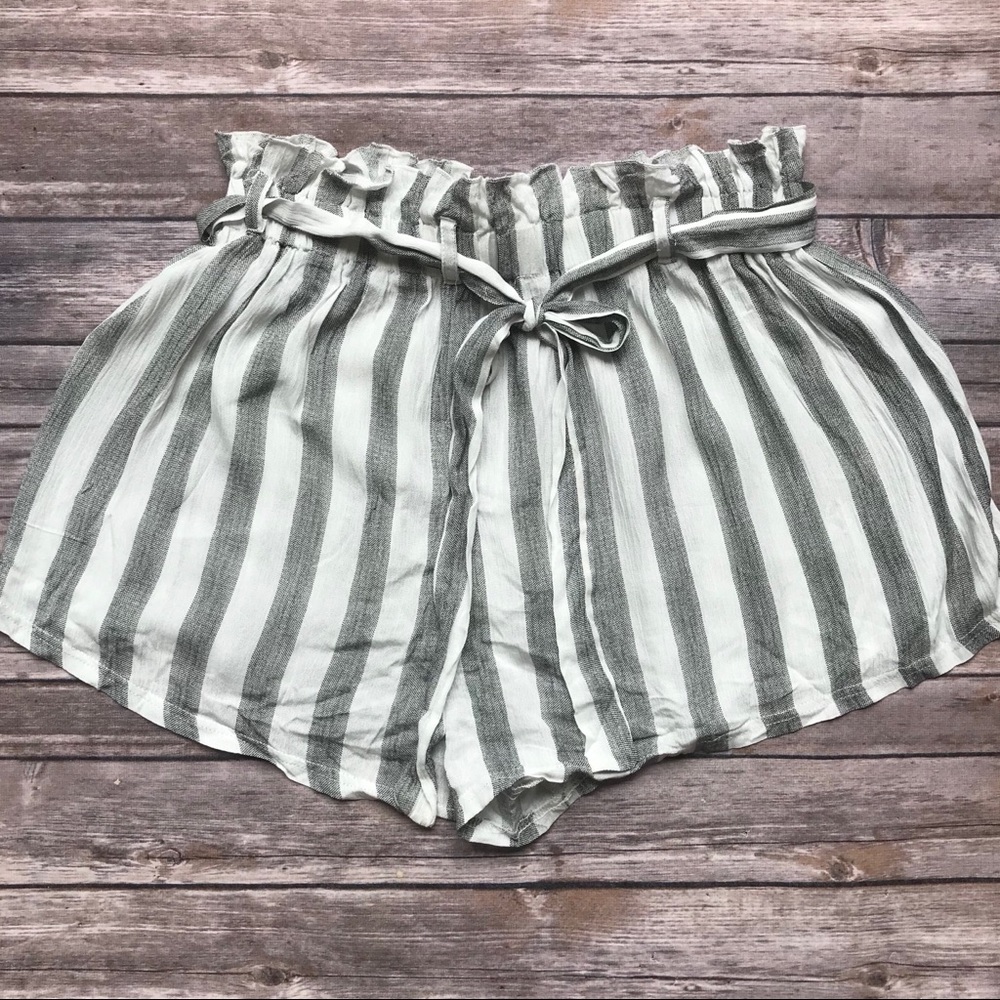Paper bag shorts